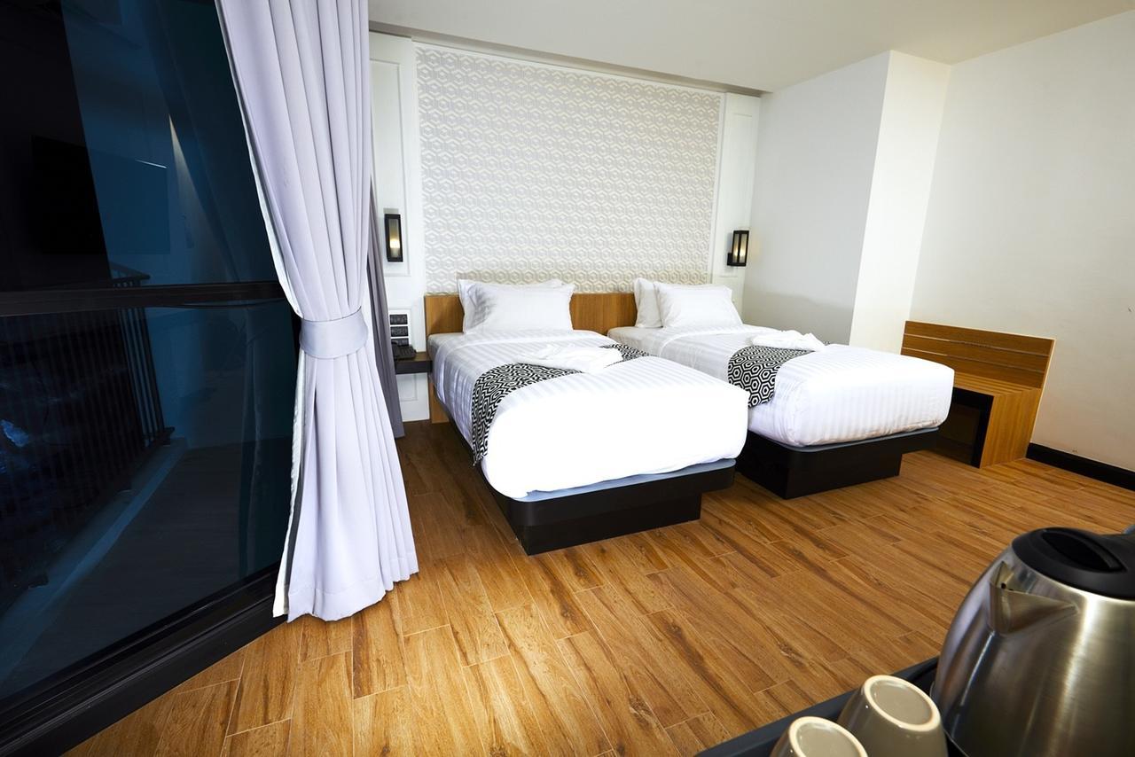 Chezzotel Pattaya Dış mekan fotoğraf